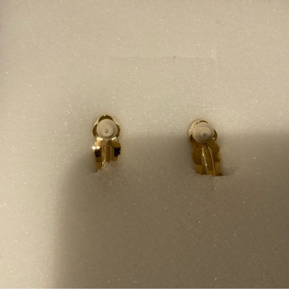 Givenchy vintage authentic golden earrings clip ons rare - Picture 4 of 4